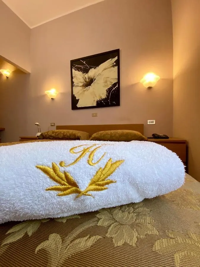 Hotel Atena Milano 2*,  İtalya