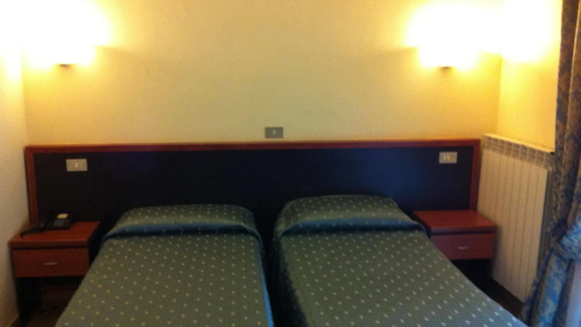 Hotel Atena Milano İtalya